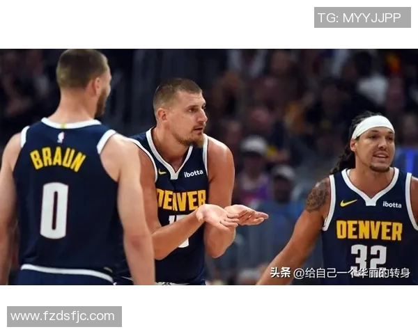 约基奇跨界挑战足球明星身份展现全能运动员魅力与激情